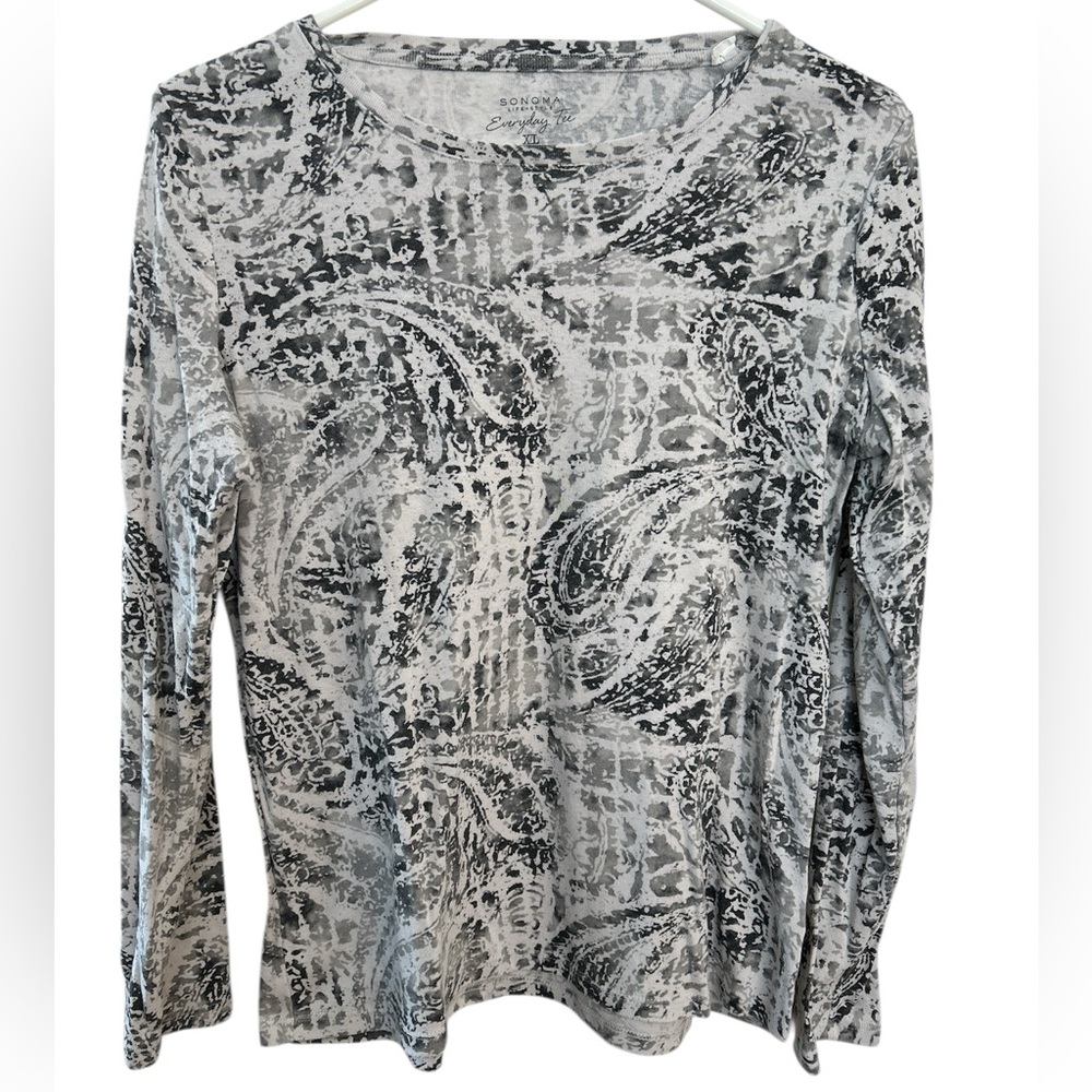Woman’s Sonoma life + style Long Sleeve Paisley Tee Size XL